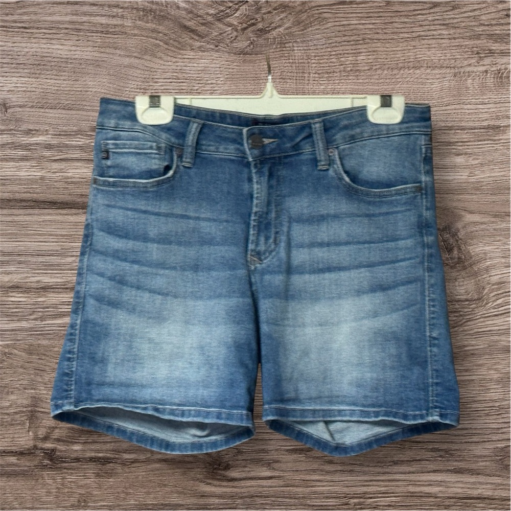 Dear John Denim Jean Shorts True Blue Clean Hem Womens Size 28